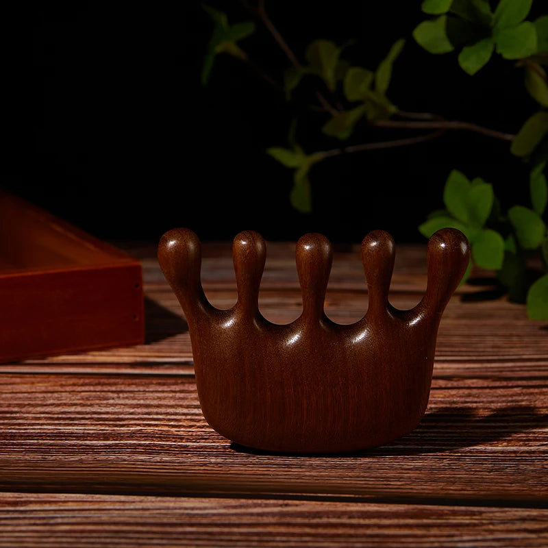 Natürlicher Massagekamm aus Holz