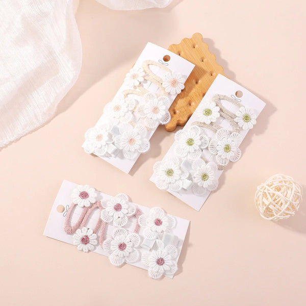 Blumenhafte Haarspangen